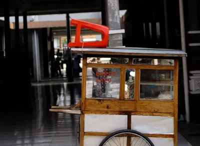 Explore the Ultimate Zuca Trekker Cart for Your Adventurous Needs!