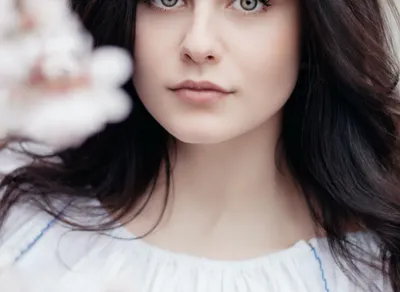 Stay Warm and Stylish with the North Face Thermoball Trekker Jacket