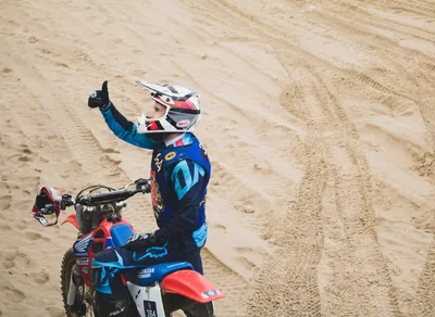 Gear up with the Fly Trekker Helmet for Ultimate Adventure!